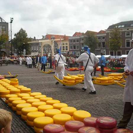 De Pauw 2*